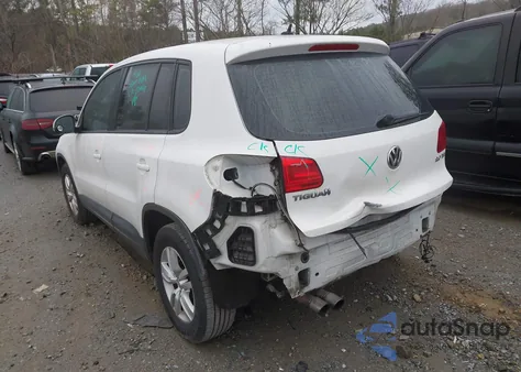 2013 Volkswagen Tiguan S from USA, damaged, VIN WVGAV3AX1DW603587